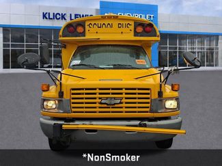 Used 2005 Chevrolet Kodiak C5500 2WD Regular Cab video 2