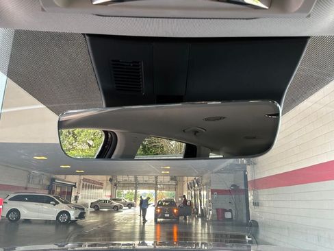 Used 2025 Hyundai Palisade SEL FWD image 22