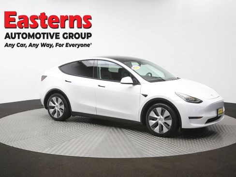 Used 2021 Tesla Model Y Long Range AWD/4WD image 45