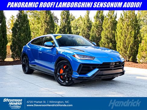 Used 2024 Lamborghini Urus S AWD/4WD image 1