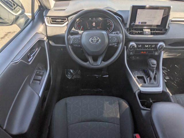 Used 2024 Toyota RAV4 XLE FWD image 16