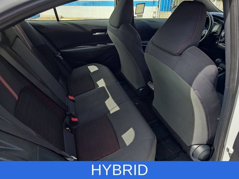Used 2024 Toyota Corolla SE w/ SE Package FWD image 11