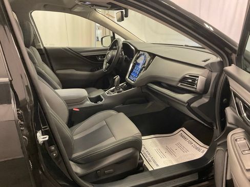 Used 2024 Subaru Outback Onyx Edition XT AWD/4WD image 30