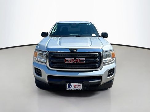 Used 2020 GMC Canyon 2WD Crew Cab w/ Convenience Package image 2