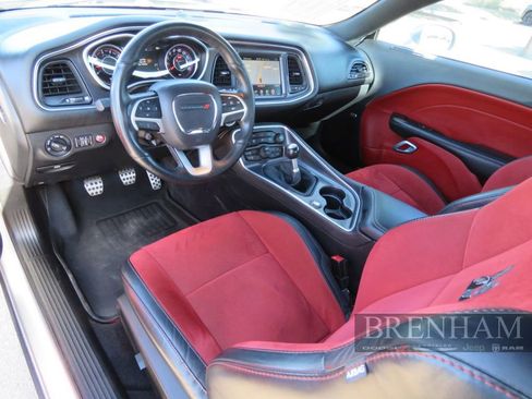 Used 2016 Dodge Challenger R/T Scat Pack image 15