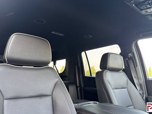 Certified 2026 GMC Yukon XL Elevation AWD/4WD image 19