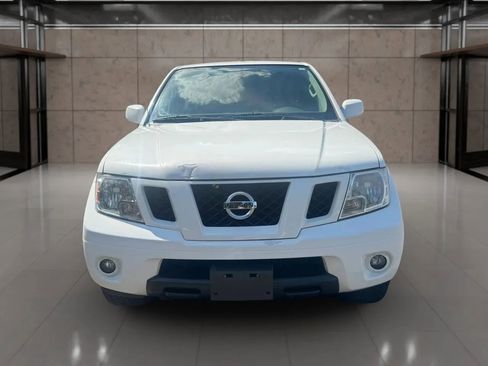 Used 2012 Nissan Frontier PRO-4X AWD/4WD image 9