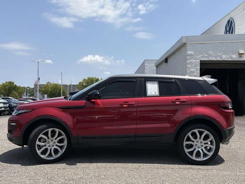 Used 2019 Land Rover Range Rover Evoque SE Premium AWD/4WD image 33