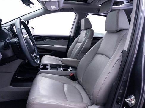 Used 2020 Honda Odyssey Touring image 23