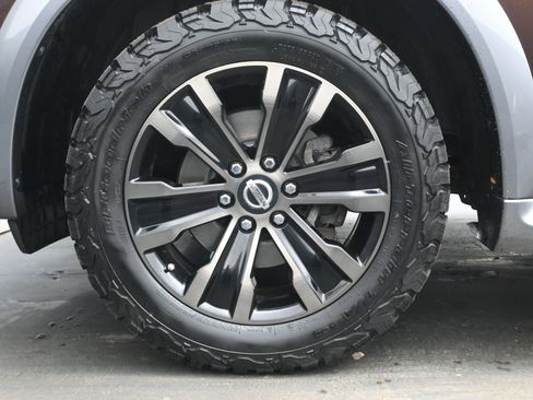 Used 2018 Nissan Armada Platinum w/ Cargo Package image 10