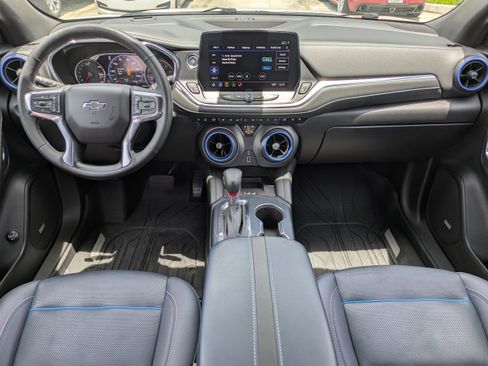 Used 2024 Chevrolet Blazer RS w/ Driver Confidence II Package FWD image 14