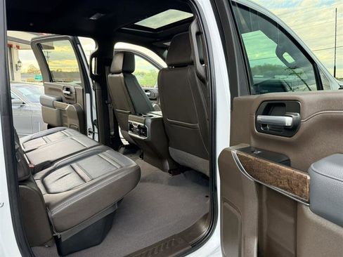 Used 2021 GMC Sierra 2500 Denali w/ Denali Ultimate Package AWD/4WD image 19