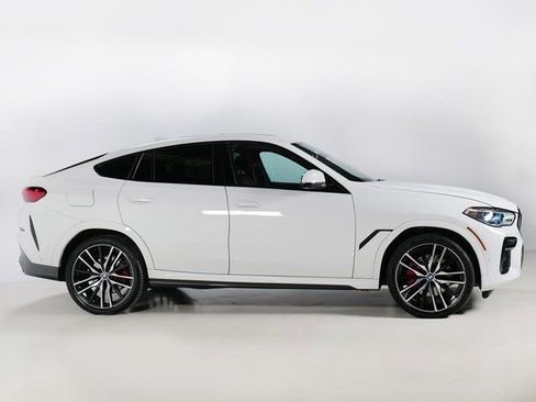 Used 2023 BMW X6 xDrive40i w/ Executive Package image 32