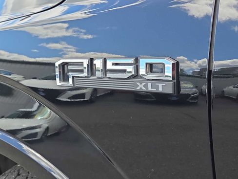 Used 2016 Ford F150 XLT w/ Equipment Group 302A Luxury AWD/4WD image 15