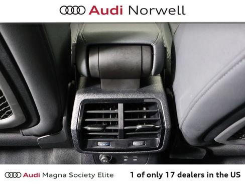 Used 2023 Audi Q3 2.0T Premium Plus w/ Premium Plus Package AWD/4WD image 23