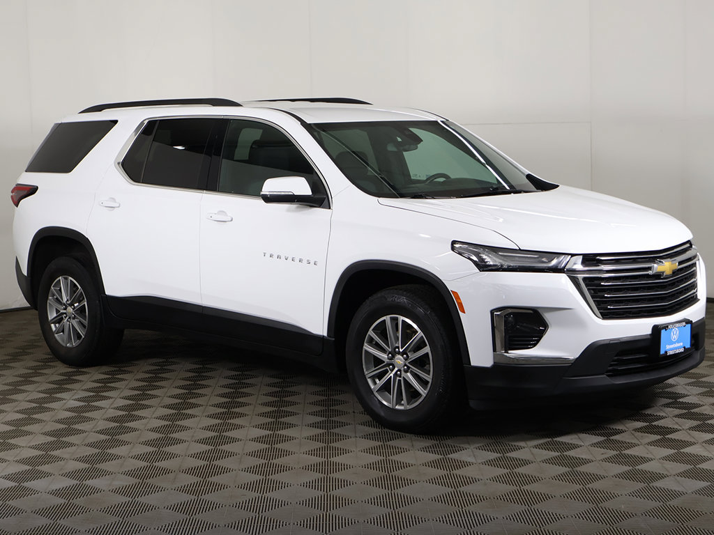 Used 2023 Chevrolet Traverse LT AWD/4WD image 2