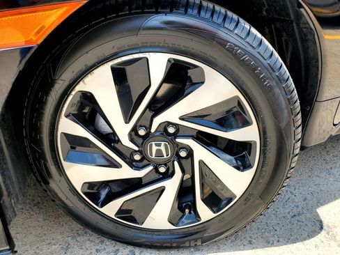Used 2019 Honda Civic LX image 16