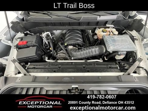 Used 2021 Chevrolet Silverado 1500 LT Trail Boss w/ LT Trail Boss Premium Package AWD/4WD image 45