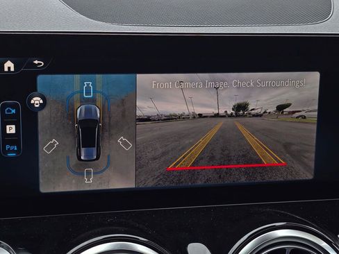 New 2026 Mercedes-Benz GLB 250 4MATIC image 44