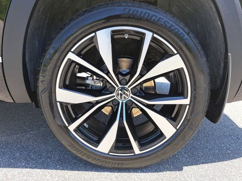 New 2026 Volkswagen Atlas SEL Premium R-Line AWD/4WD image 33
