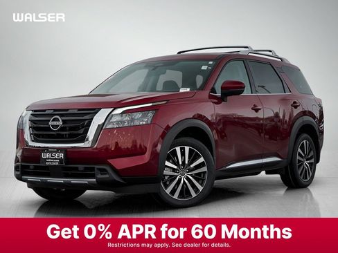 New 2025 Nissan Pathfinder Platinum image 1