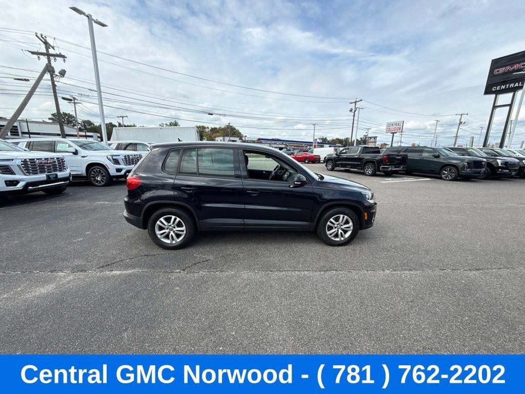 Used 2013 Volkswagen Tiguan S AWD/4WD image 8