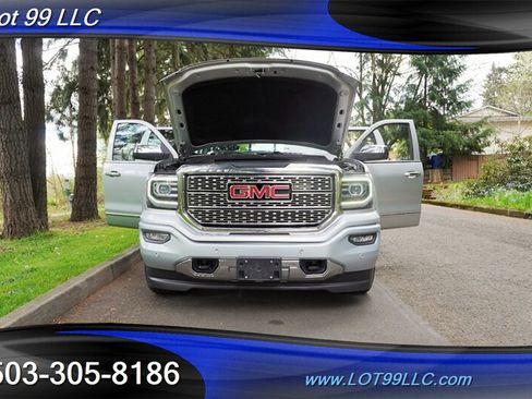 Used 2018 GMC Sierra 1500 Denali w/ Denali Ultimate Package AWD/4WD image 27