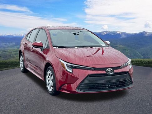 Certified 2026 Toyota Corolla LE image 8