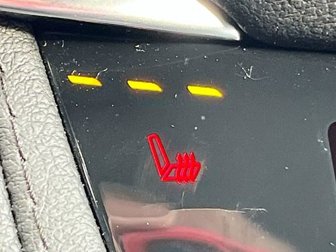 Used 2024 Cadillac XT5 Premium Luxury w/ Technology Package image 21