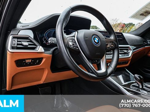 Used 2022 BMW 330e w/ Premium Package image 27