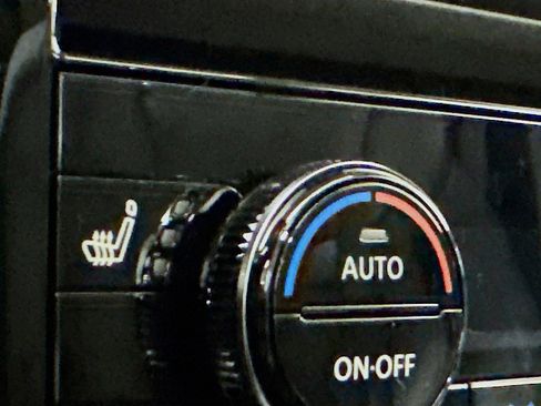 New 2026 Nissan Rogue Platinum w/ Platinum Premium Package image 23