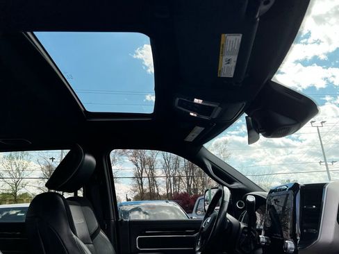 Used 2019 RAM 2500 Laramie image 16