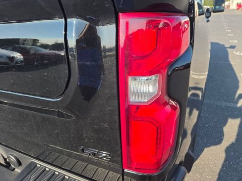 Used 2024 Chevrolet Silverado 2500 LTZ w/ LTZ Plus Package AWD/4WD image 16