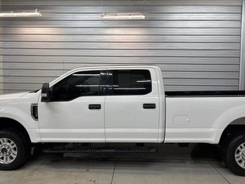 Used 2019 Ford F250 XLT AWD/4WD image 7
