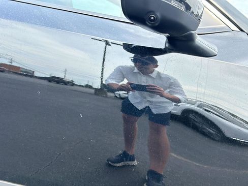 New 2025 Nissan Kicks SR image 10