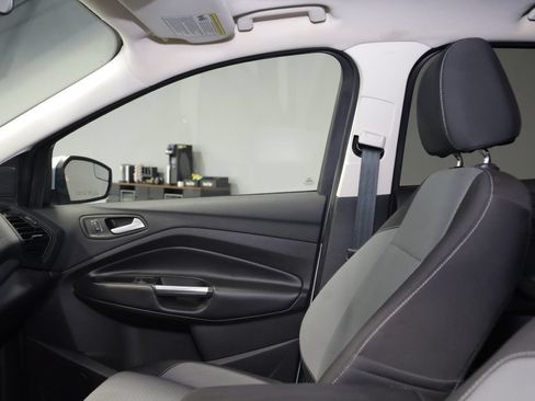 Used 2017 Ford Escape SE AWD/4WD image 15