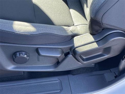 Used 2025 Ford Bronco Base image 11