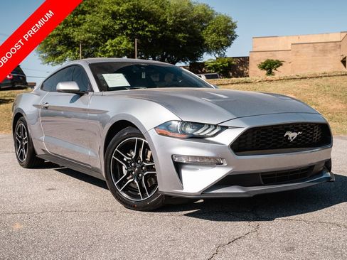 Used 2022 Ford Mustang Premium RWD image 1