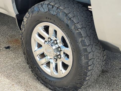 Used 2017 Chevrolet Silverado 2500 LTZ w/ Duramax Plus Package AWD/4WD image 8