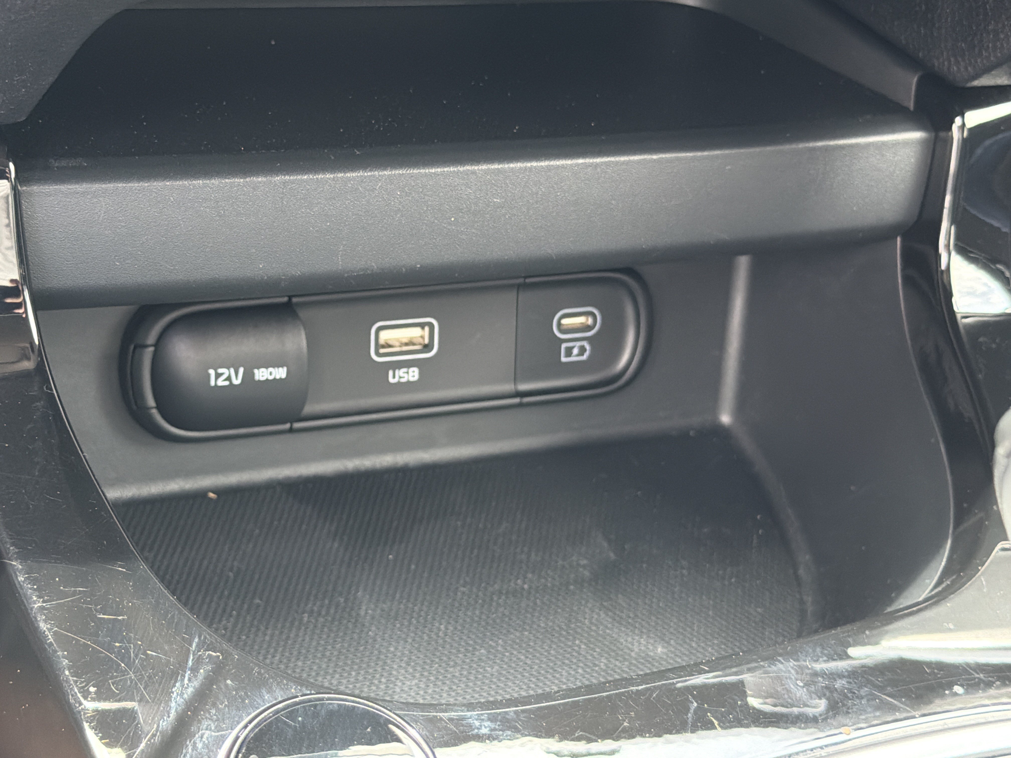 Certified 2025 Kia Seltos S FWD image 33