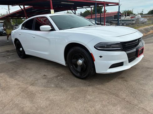 Used 2016 Dodge Charger Police RWD image 12