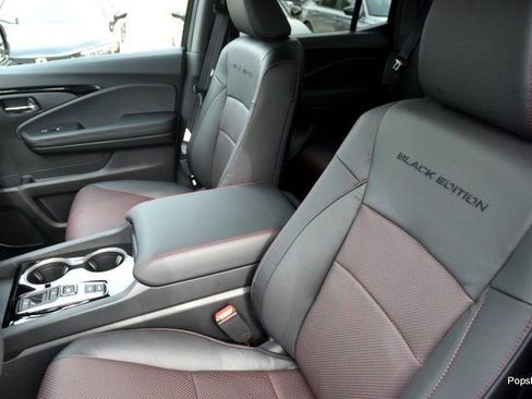 New 2026 Honda Ridgeline Black Edition image 9