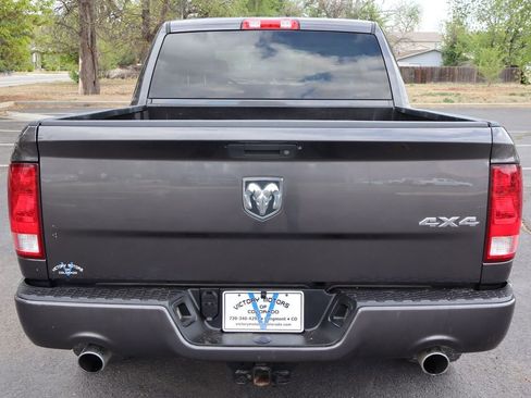 Used 2017 RAM 1500 Express w/ Express Value Package AWD/4WD image 6