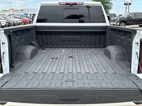 Used 2025 GMC Sierra 2500 Denali Ultimate AWD/4WD image 24