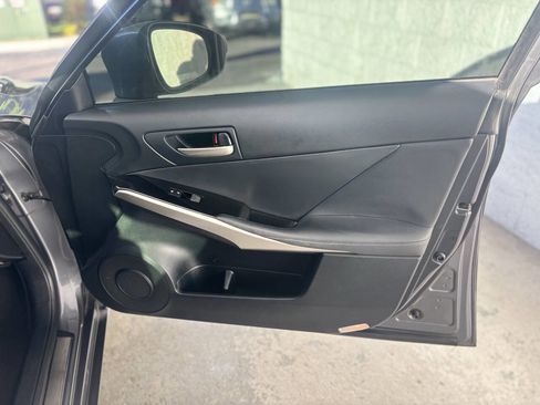 Used 2018 Lexus IS 300 w/ Premium Package image 23