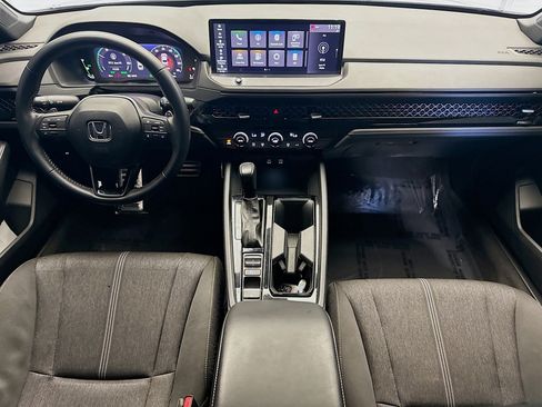 Used 2024 Honda Accord Sport image 15