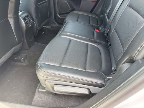 Used 2022 Ford Escape SEL image 16