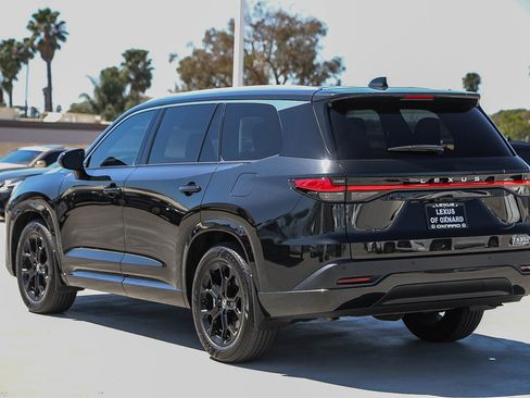 Used 2024 Lexus TX 350 AWD w/ Cold Weather Package image 5