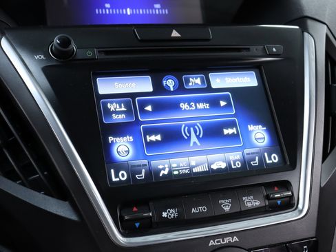 Used 2017 Acura MDX SH-AWD image 13