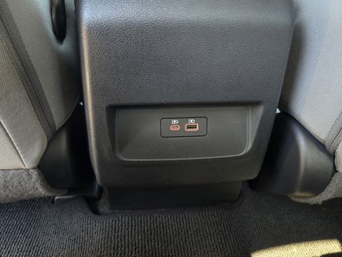 Certified 2023 Nissan Frontier SV w/ Technology Package AWD/4WD image 26